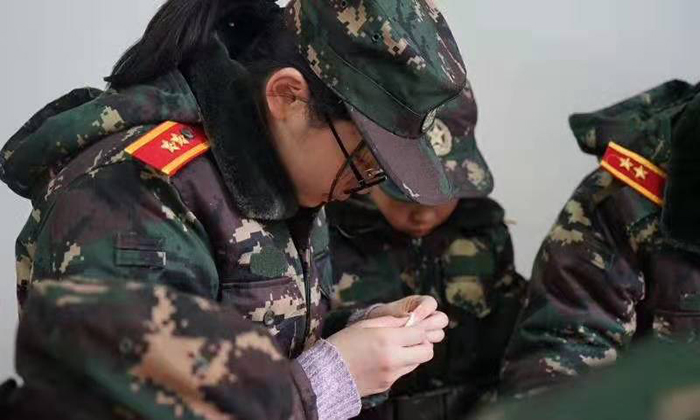 上海小朋友吃苦訓練營