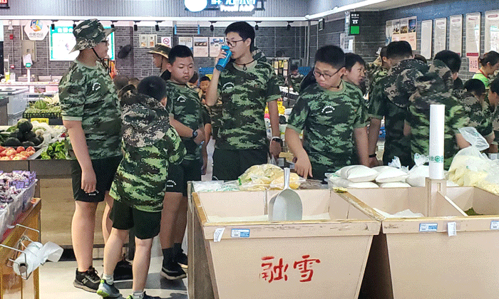 年少要知柴米油鹽貴