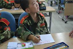 上海121軍事?tīng)I(yíng)特種兵7天營(yíng)課程是怎么安排的