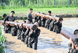 中國121軍事夏令營主要課程內(nèi)容