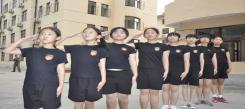 英姿颯爽的上海121女兵
