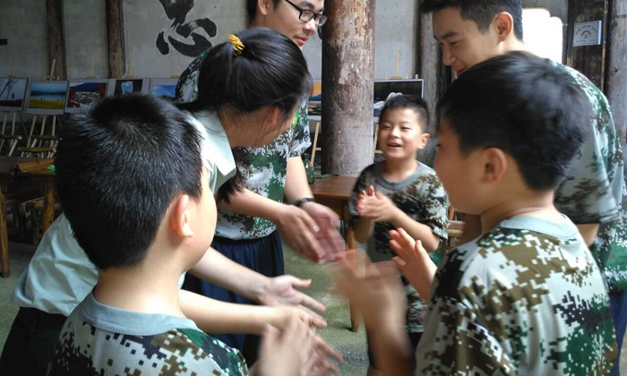 參加安徽軍事拓展夏令營安全嗎?.jpg