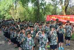 安徽軍事夏令營教會了孩子什么？