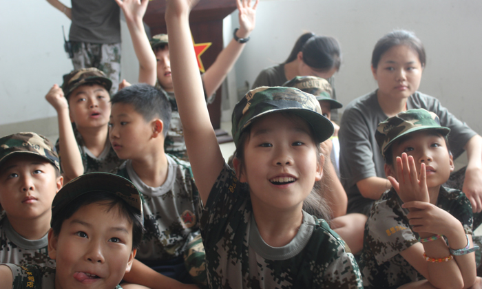 中小學(xué)生參加安徽軍事吃苦夏令營的意義.jpg