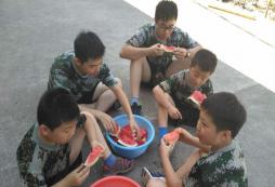 安徽軍事夏令營(yíng)哪個(gè)品牌做的比較好