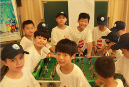 游學(xué)讓孩子端正消費(fèi)行為，以身立教