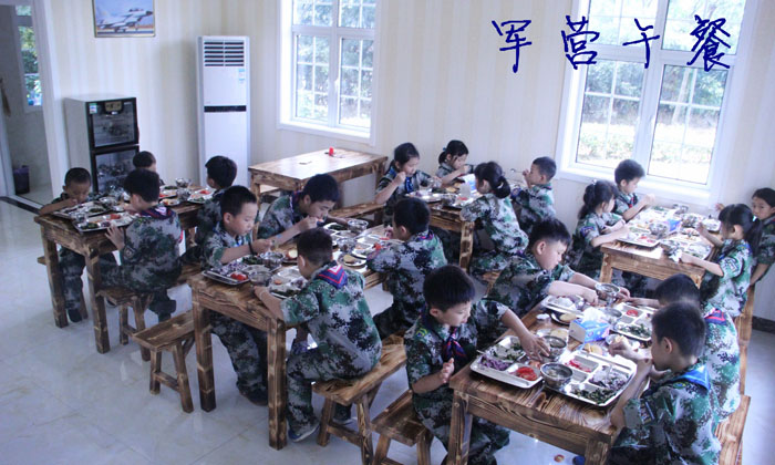 安徽有什么好的青少年軍旅夏令營(yíng)機(jī)構(gòu)了？.jpg
