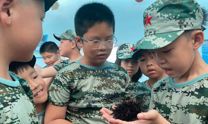 澳門(mén)軍事夏令營(yíng).gif