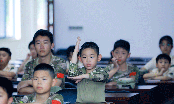 寶雞軍事夏令營.gif