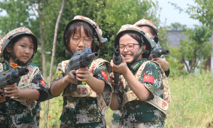 女子小隊(duì)