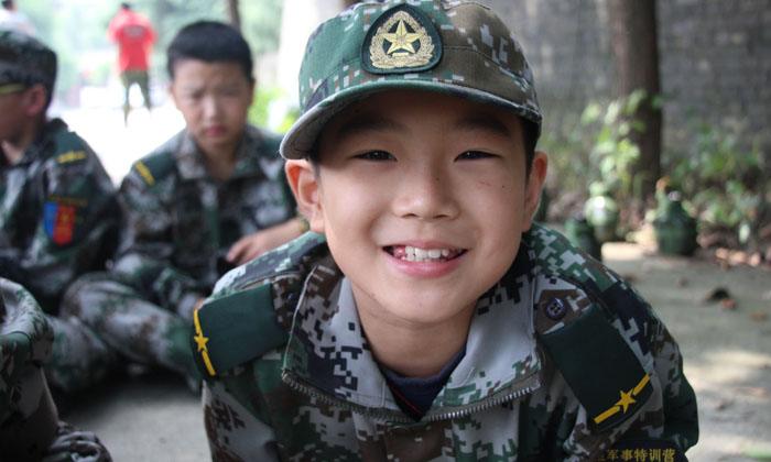 孩子參加軍事夏令營有用嗎