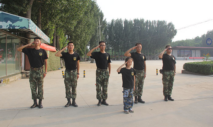 北京軍事夏令營.jpg