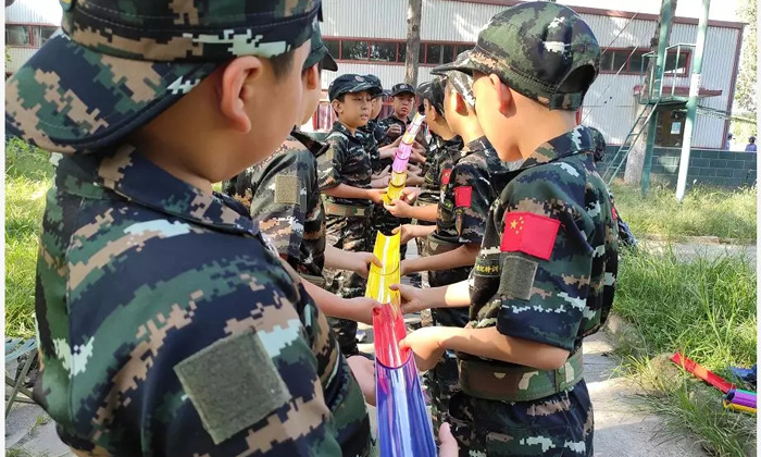 孩子參加軍事夏令營(yíng)的好處