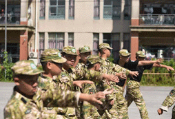 參加2024年北京青少年軍訓(xùn)夏令營好不好?