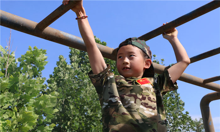 北京軍事夏令營保障.jpg