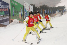 北京滑雪夏令營介紹單板滑雪入門練習(xí)方法