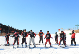 兒童滑雪夏令營是如何看待兒童滑雪的
