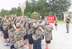 北京軍事夏令營提高孩子自我保護(hù)能力