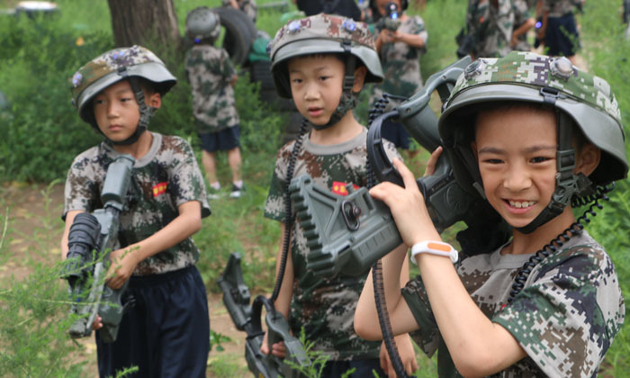 北京兒童軍事夏令營.jpg