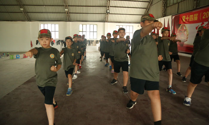 北京軍事夏令營價(jià)格