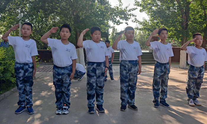北京小學生軍訓夏令營費用