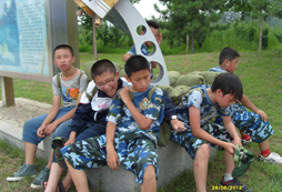 北京軍事拓展夏令營(yíng)怎么樣