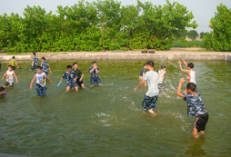 北京生存夏令營介紹戶外徒步技巧