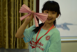 彩虹女孩夏令營(yíng)一個(gè)專(zhuān)屬于女孩的夏令營(yíng)！