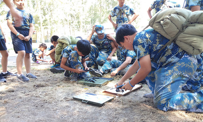 北京小學(xué)生軍事夏令營推薦