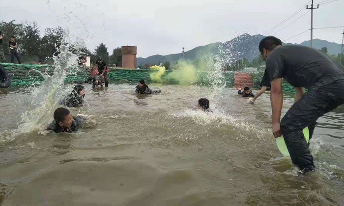 北京小學(xué)生夏令營多少錢