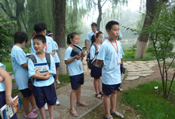 參加北京夏令營活動帶著孩子去游學(xué)