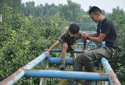 孩子不獨立可以來參加北京軍事夏令營