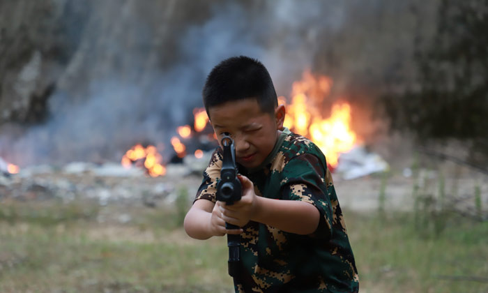 畢節(jié)軍事夏令營(yíng)