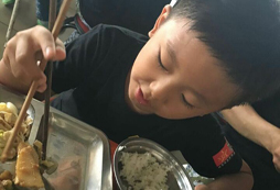 參加北京西點(diǎn)訓(xùn)練營規(guī)范孩子的行為習(xí)慣