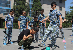 這個(gè)夏天北京青少年夏令營帶你走進(jìn)軍營