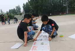 北京西點(diǎn)軍事夏令營為孩子塑造軍人品質(zhì)