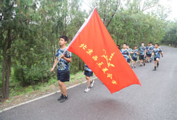 為什么要選擇北京西點(diǎn)軍事夏令營？