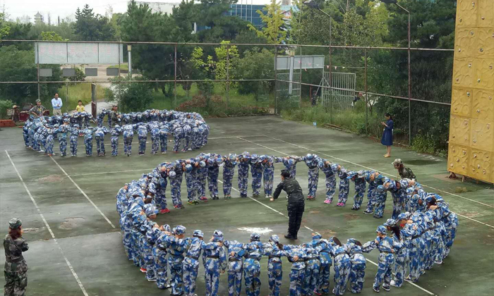 集體大活動(dòng)