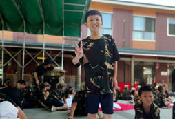 搏燃少年軍事訓練營營地情況怎么樣