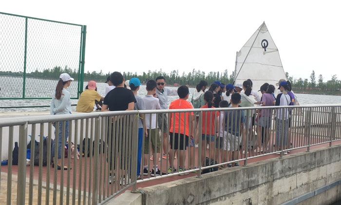 戶外拓展