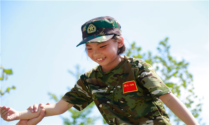 笑容滿面的營員