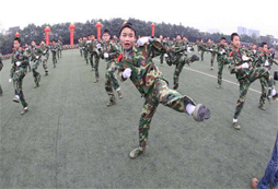 北京八一軍旅怎么才能讓孩子快樂起來