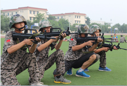 八一軍旅軍事夏令營如何提高學(xué)生的綜合素質(zhì)