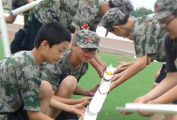 北京八一軍旅夏令營讓孩子明白細(xì)節(jié)的重要性