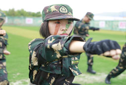 2024八一軍事夏令營(yíng)的課程有哪些？