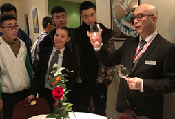 走進(jìn)海外課堂體驗(yàn)國外獨(dú)特的學(xué)習(xí)方式