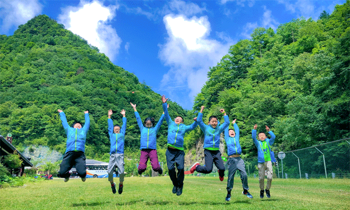 青少年草原夏令營(yíng)報(bào)名多少錢(qián)