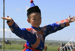 小學(xué)生參加草原夏令營需要帶些什么東西？