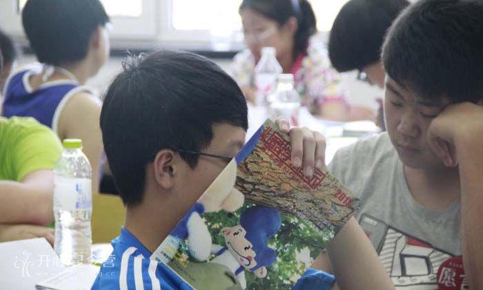 第一天孩子們精彩的生活（初中班）