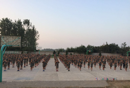 沖鋒號夏令營提高學生的綜合素質(zhì)能力